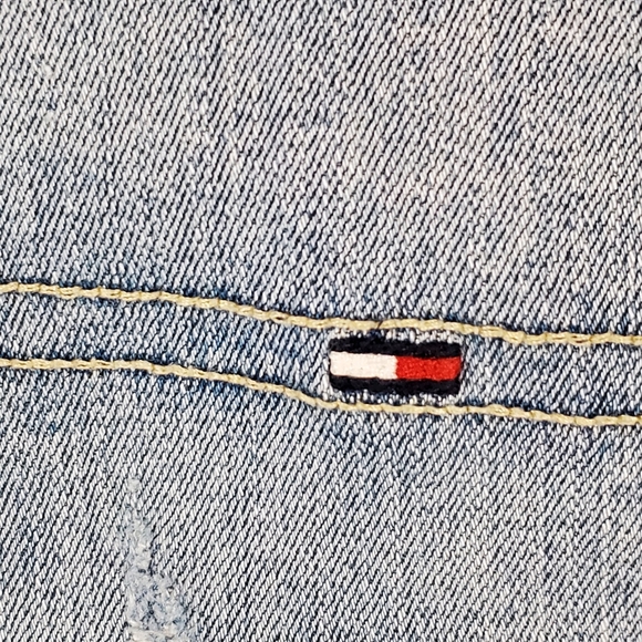 Tommy Hilfiger Distressed Jeans - Picture 4 of 5